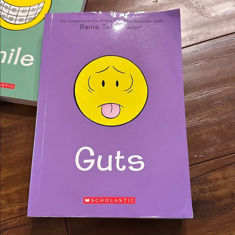 3 Raina‎ Telgemeier books Ghosts: A Graphic Novel and Smile NEW Guts